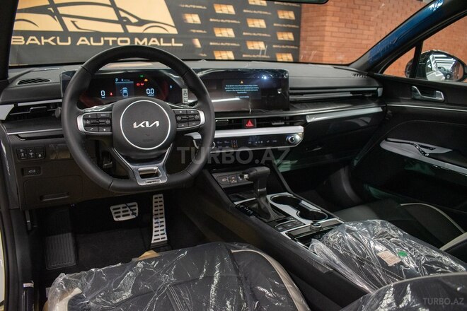 Kia K5-12