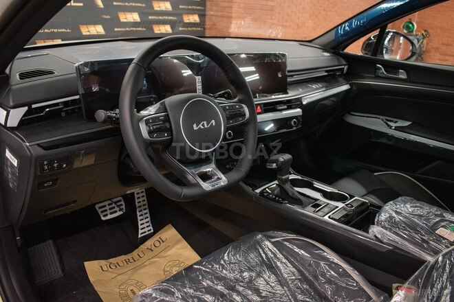 Kia K5-9