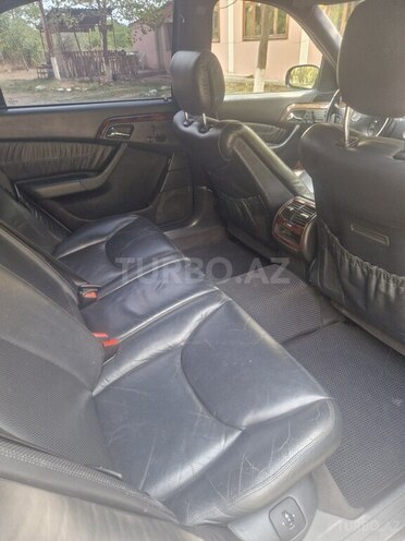 Mercedes S 400 2001, 365,000 km - 4.0 л - Quba