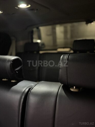 Nissan Armada 2007, 276,883 km - 5.6 l - Bakı