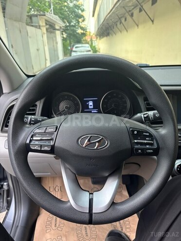 Hyundai Elantra 2019, 83,000 km - 2.0 л - Bakı