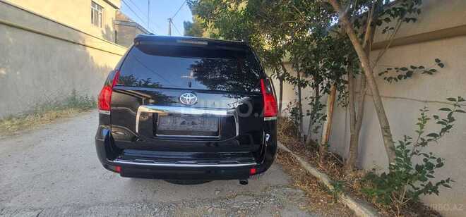 Toyota Land Cruiser Prado 2010, 198,000 km - 4.0 л - Bakı