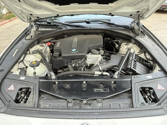 BMW 528 2013, 105,000 km - 2.0 l - Bakı