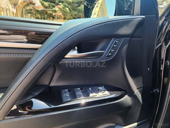 Lexus LX 450d 2018, 211,000 km - 4.5 л - Bakı