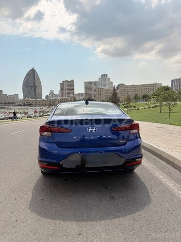 Hyundai Elantra 2020, 100,000 km - 2.0 l - Bakı