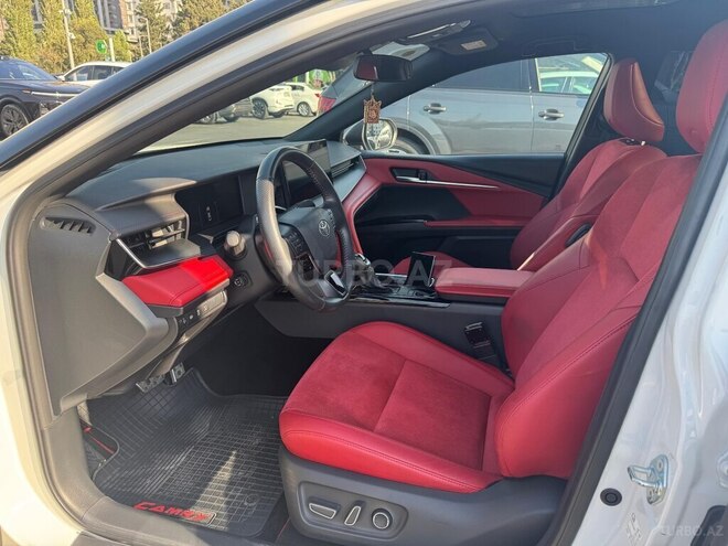 Toyota Camry 2024, 17,000 km - 2.0 l - Bakı