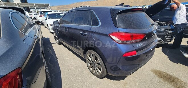 Hyundai i30 2018, 50,000 km - 1.6 л - Bakı