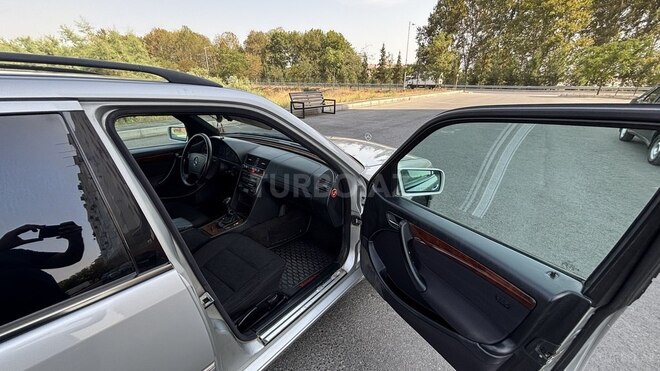 Mercedes C 180 1998, 389,500 km - 1.8 л - Yevlax