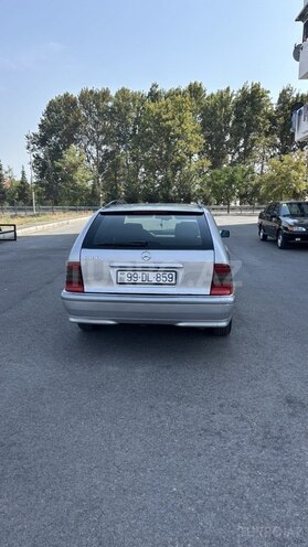 Mercedes C 180 1998, 389,500 km - 1.8 л - Yevlax