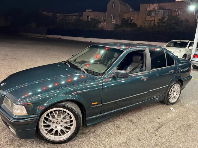 BMW 318 1997, 372,000 km - 1.8 l - Bakı