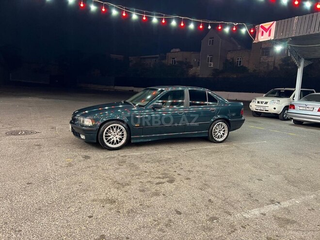 BMW 318 1997, 372,000 km - 1.8 l - Bakı