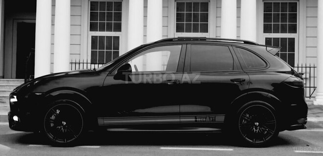 Porsche Cayenne Turbo 2012, 102,000 km - 4.8 l - Bakı