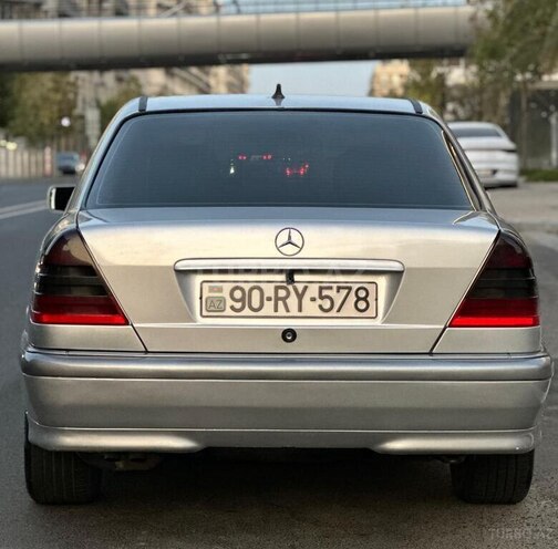 Mercedes C 220 1999, 601,500 km - 2.2 l - Bakı