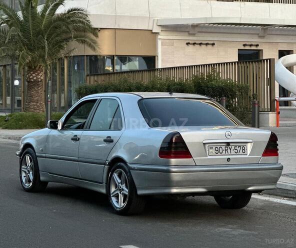 Mercedes C 220 1999, 601,500 km - 2.2 l - Bakı