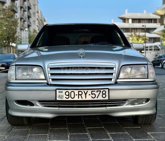Mercedes C 220 1999, 601,500 km - 2.2 l - Bakı