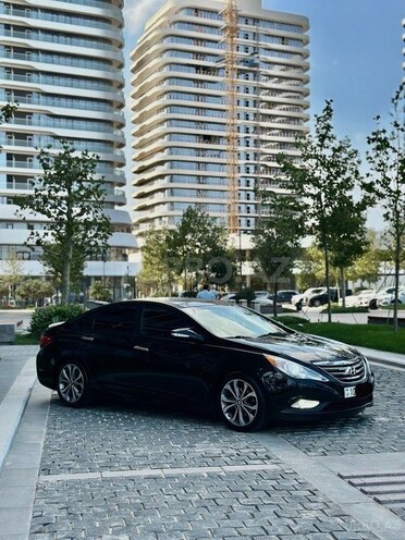 Hyundai Sonata 2014, 296,119 km - 2.0 л - Bakı