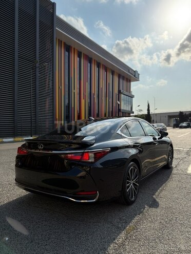 Lexus ES 250 2022, 25,000 km - 2.5 л - Bakı