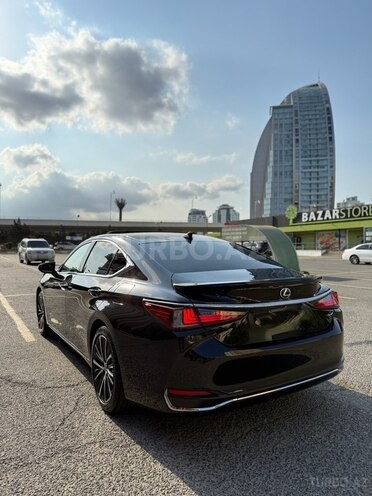 Lexus ES 250 2022, 25,000 km - 2.5 л - Bakı