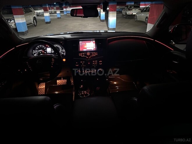 Nissan Patrol 2013, 132,000 km - 5.6 л - Bakı