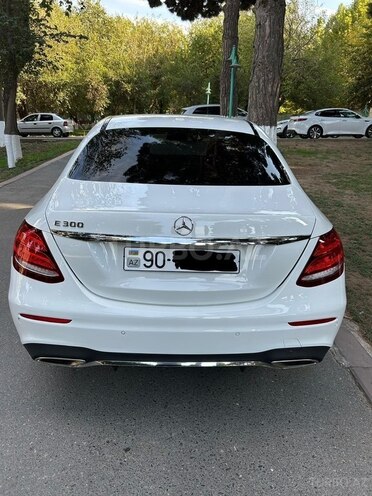 Mercedes E 300 2017, 121,000 km - 2.0 l - Bakı