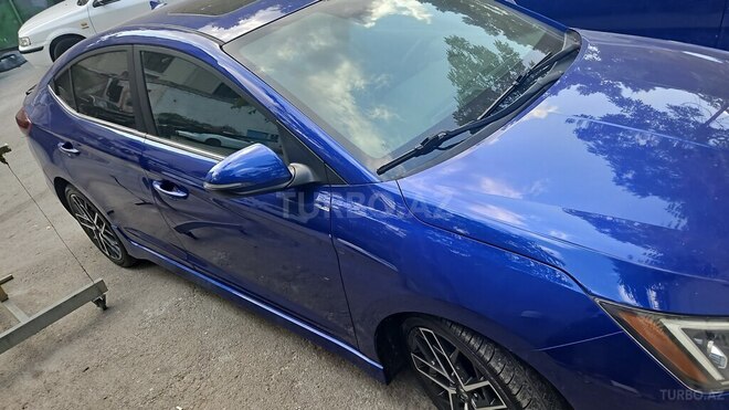 Hyundai Elantra 2019, 164,153 km - 1.6 л - Bakı