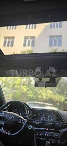 Hyundai Elantra 2019, 164,153 km - 1.6 л - Bakı