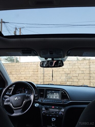 Hyundai Elantra 2017, 141,622 km - 2.0 л - Bakı