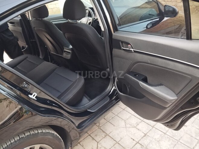 Hyundai Elantra 2017, 141,622 km - 2.0 л - Bakı