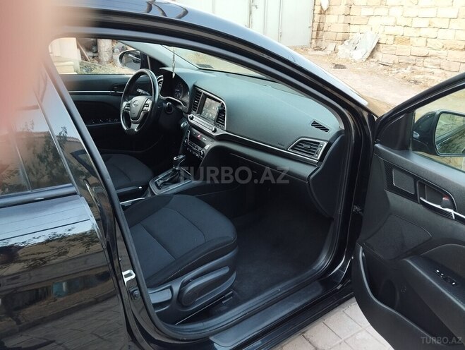 Hyundai Elantra 2017, 141,622 km - 2.0 л - Bakı