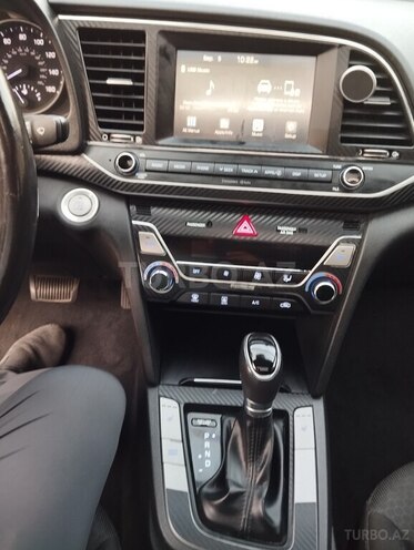 Hyundai Elantra 2017, 141,622 km - 2.0 л - Bakı