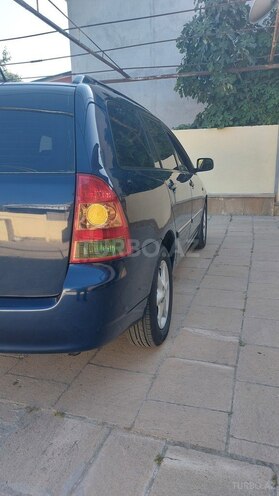 Toyota Corolla 2006, 260,000 km - 1.4 l - Şirvan