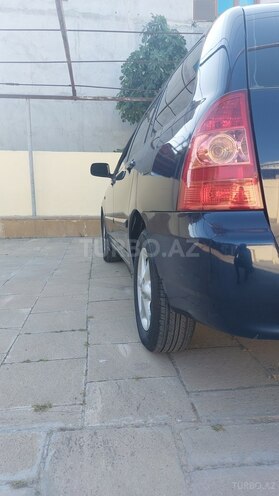 Toyota Corolla 2006, 260,000 km - 1.4 l - Şirvan