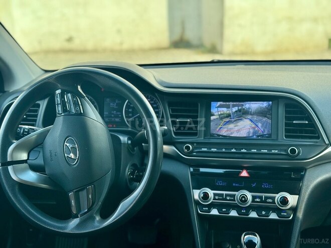 Hyundai Elantra 2019, 172,000 km - 1.6 l - Lənkəran