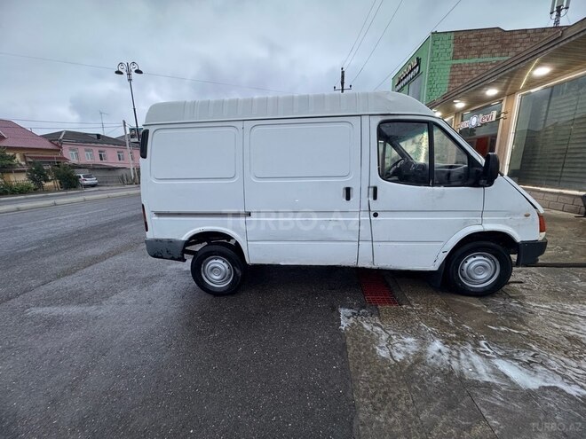 Ford Transit 1998, 525,200 km - 2.5 л - Quba