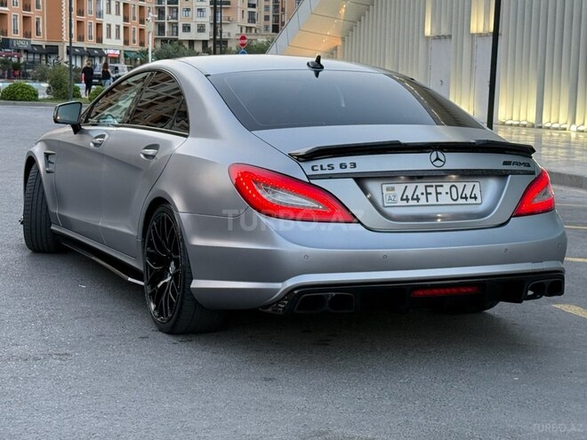 Mercedes CLS 63 AMG-5