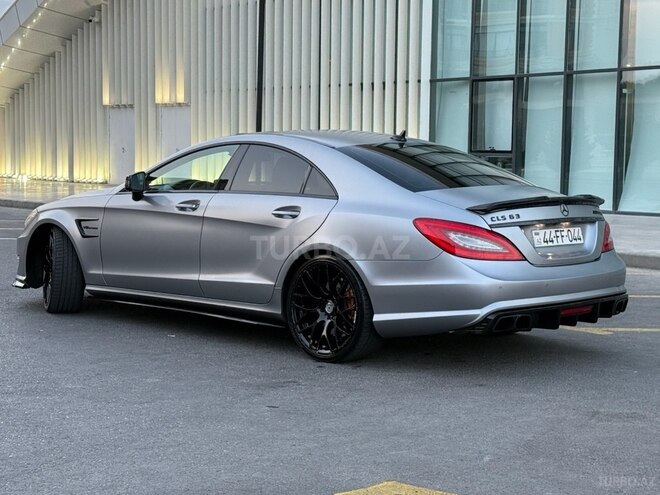 Mercedes CLS 63 AMG-6