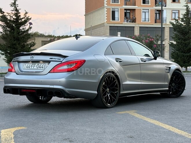 Mercedes CLS 63 AMG-3