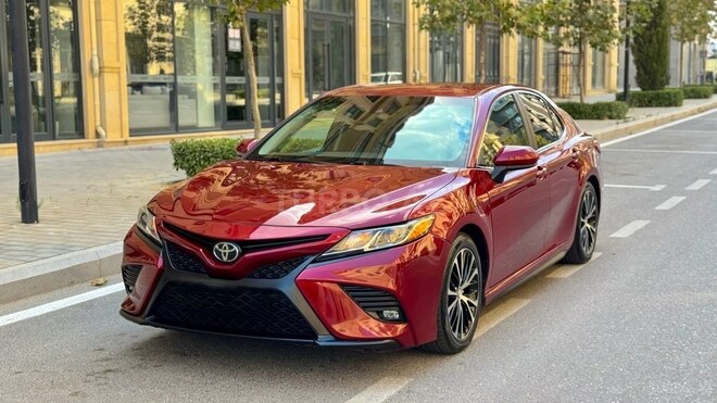 Toyota Camry 2018, 165,000 km - 2.5 л - Bakı