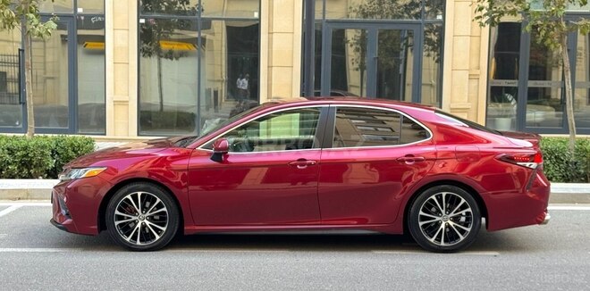 Toyota Camry 2018, 165,000 km - 2.5 л - Bakı