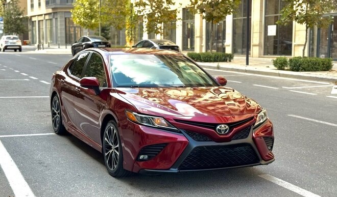 Toyota Camry 2018, 165,000 km - 2.5 л - Bakı