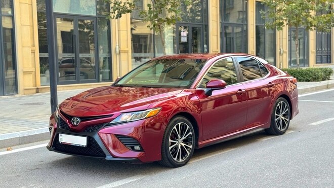 Toyota Camry 2018, 165,000 km - 2.5 л - Bakı
