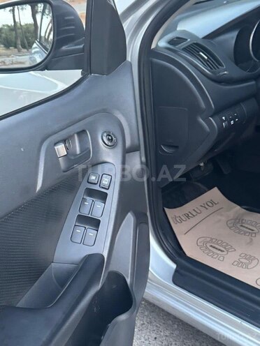Kia Forte 2009, 185,479 km - 1.6 l - Bakı