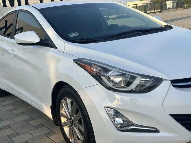 Hyundai Elantra 2015, 135,000 km - 1.8 l - Bakı