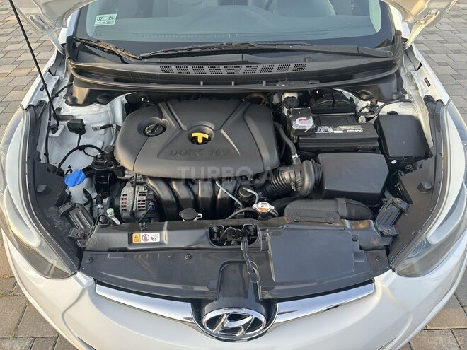 Hyundai Elantra 2015, 135,000 km - 1.8 l - Bakı