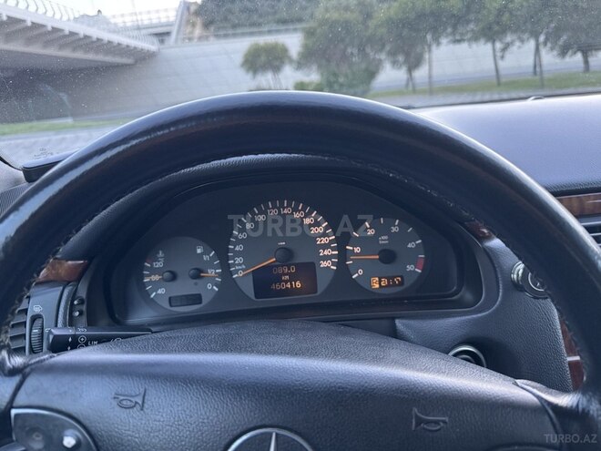 Mercedes E 220 2000, 460,000 km - 2.2 l - Bakı