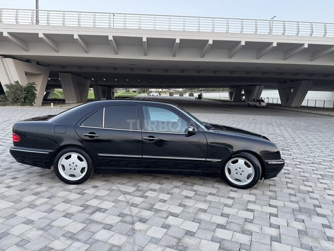Mercedes E 220 2000, 460,000 km - 2.2 l - Bakı