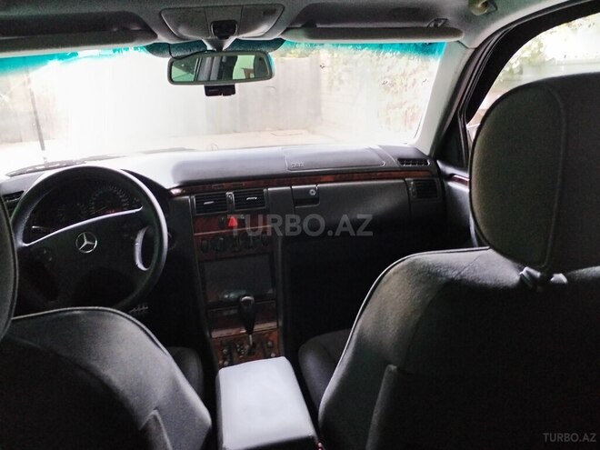 Mercedes E 280 2000, 250,000 km - 2.8 l - Ağdam