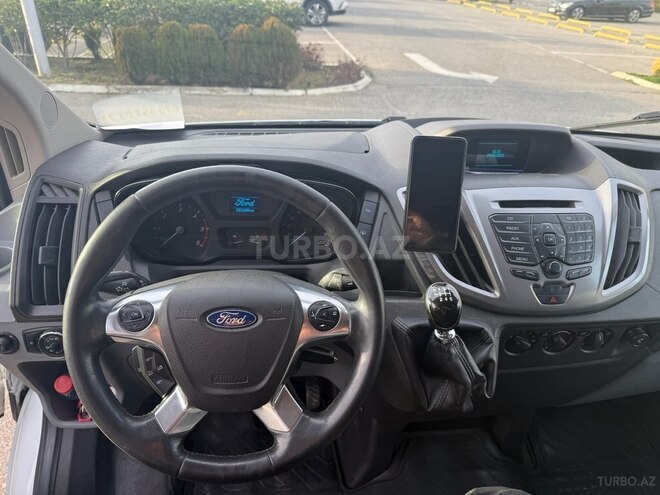 Ford Transit 2015, 290,000 km - 2.2 l - Bakı
