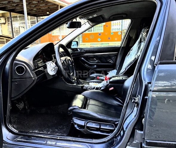 BMW 528 1999, 248,000 km - 2.5 l - Bakı