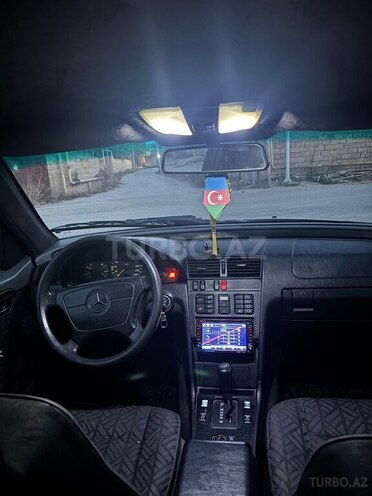 Mercedes C 220 1995, 196,800 km - 2.2 l - Bakı